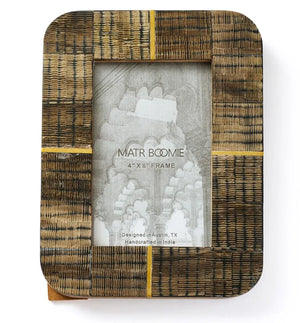 Frame-Curved Carved Horn , Brass Inlay